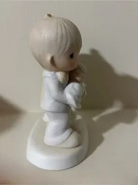 Precious Moments | Art | Vintage Precious Moments Figurine Bundle Lot ...